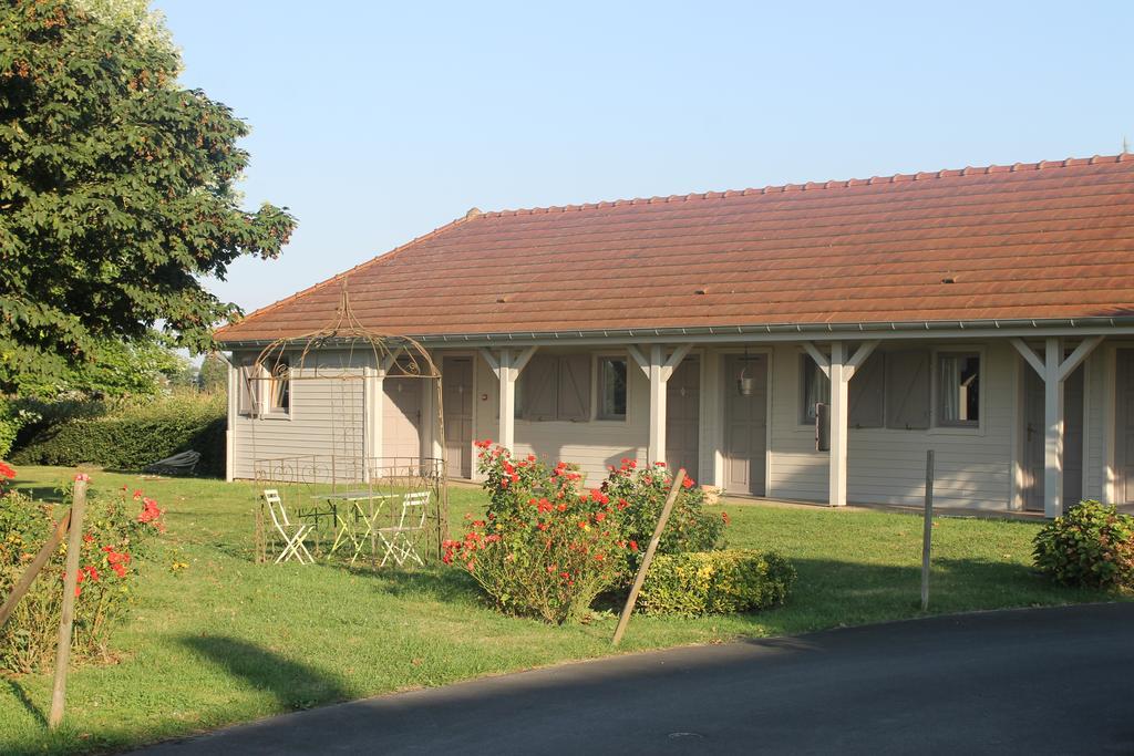 Auberge De Villequier מראה חיצוני תמונה